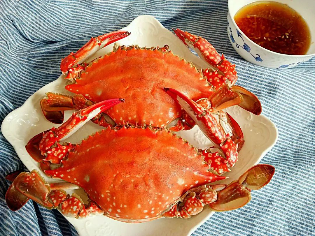 蒸螃蟹时，直接上锅蒸就错了！多加3味，蟹肉鲜嫩入味，还无腥味|蒸螃蟹|螃蟹|腥味_新浪新闻